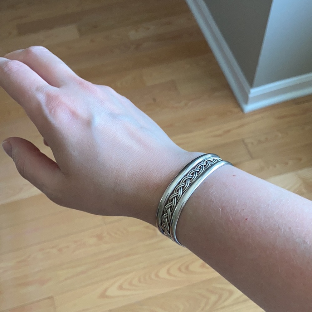 Silver bangle